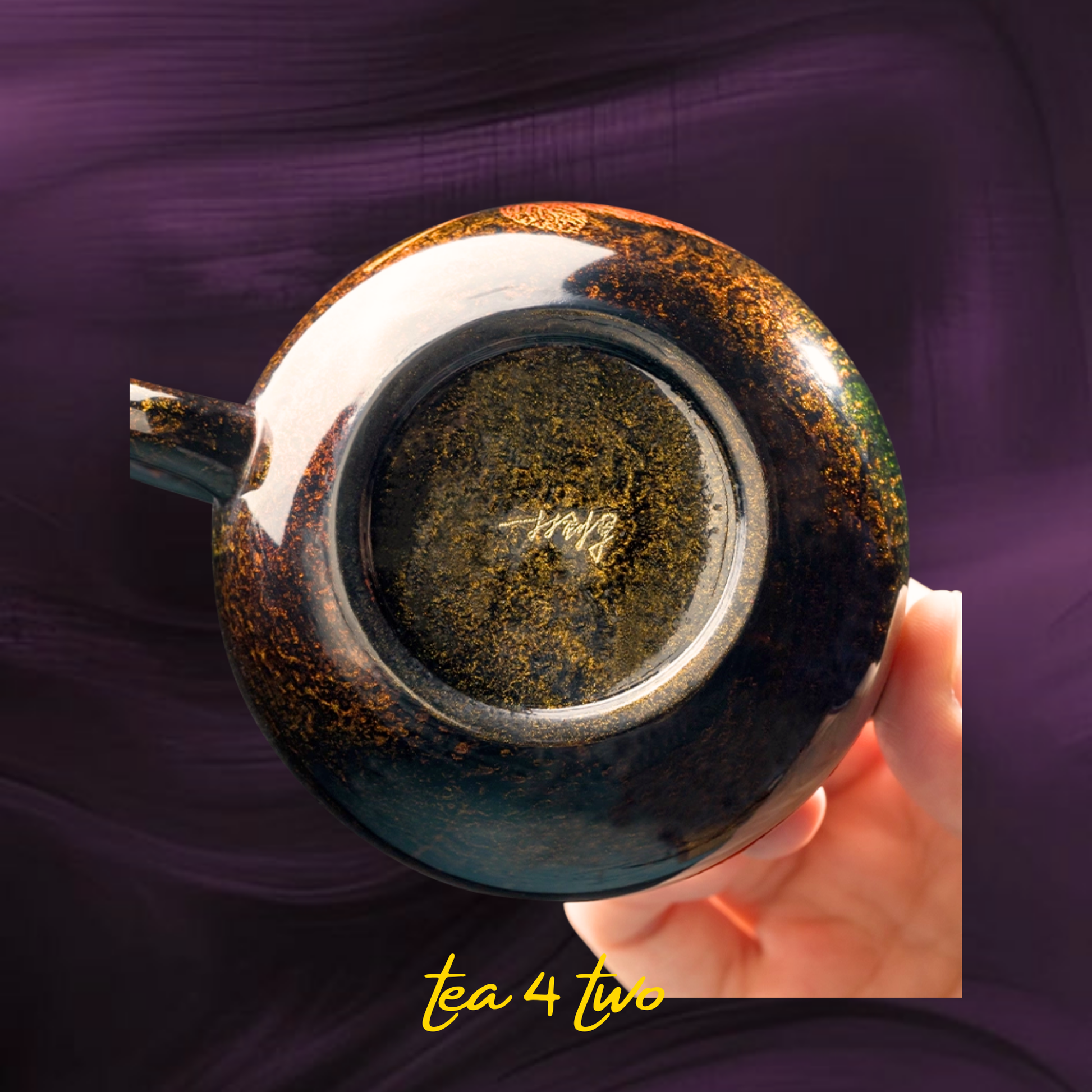 Color-Glaze Lacquered Teapot