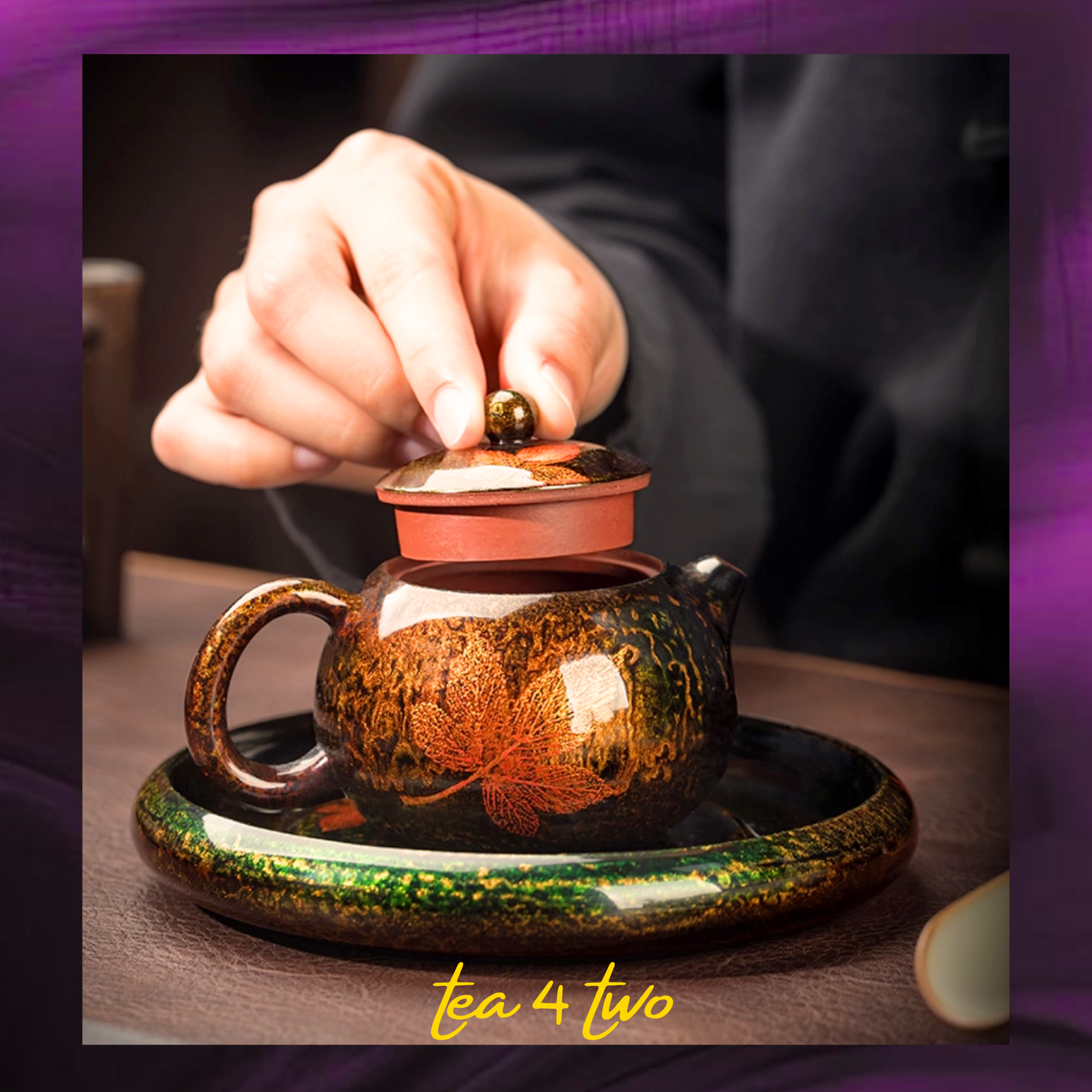 Color-Glaze Lacquered Teapot