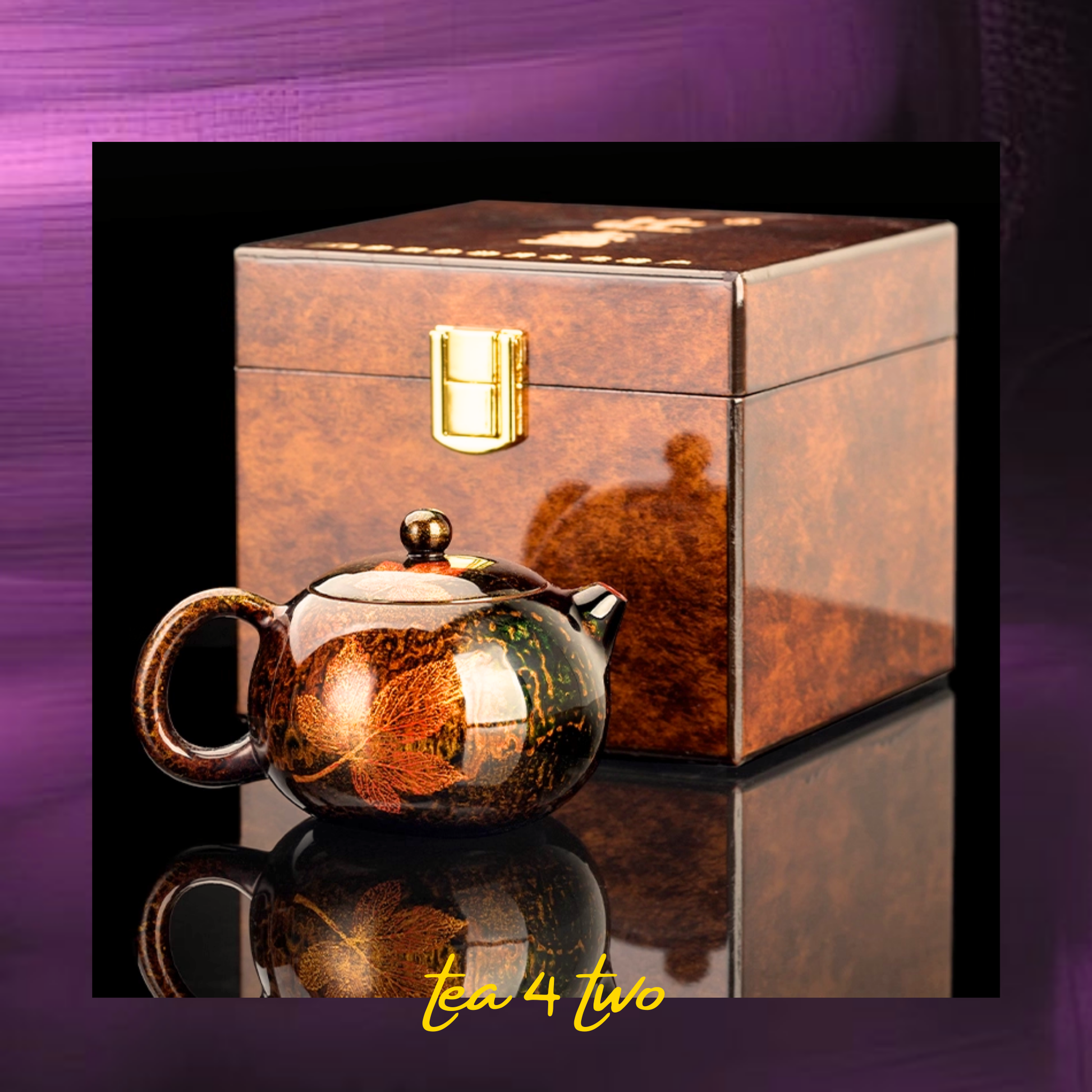 Color-Glaze Lacquered Teapot