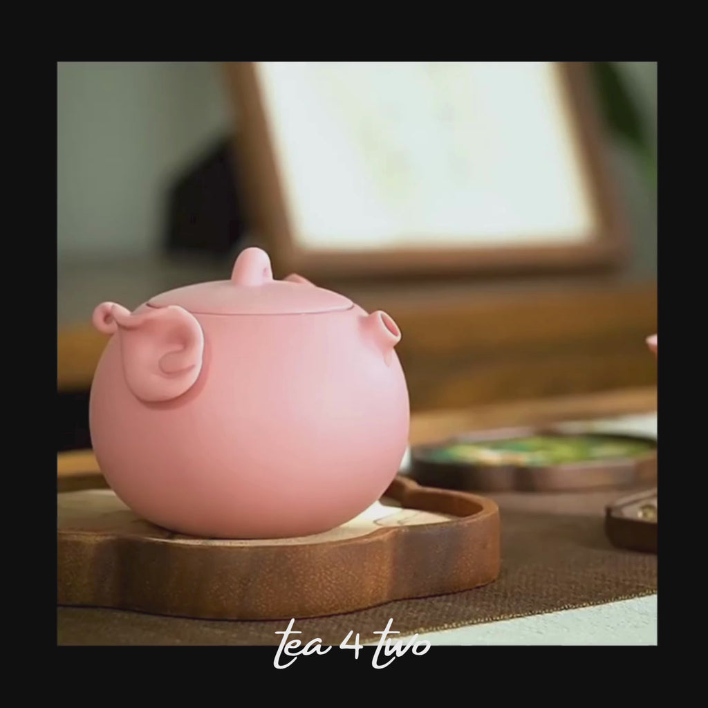 Flying Pig Teapot